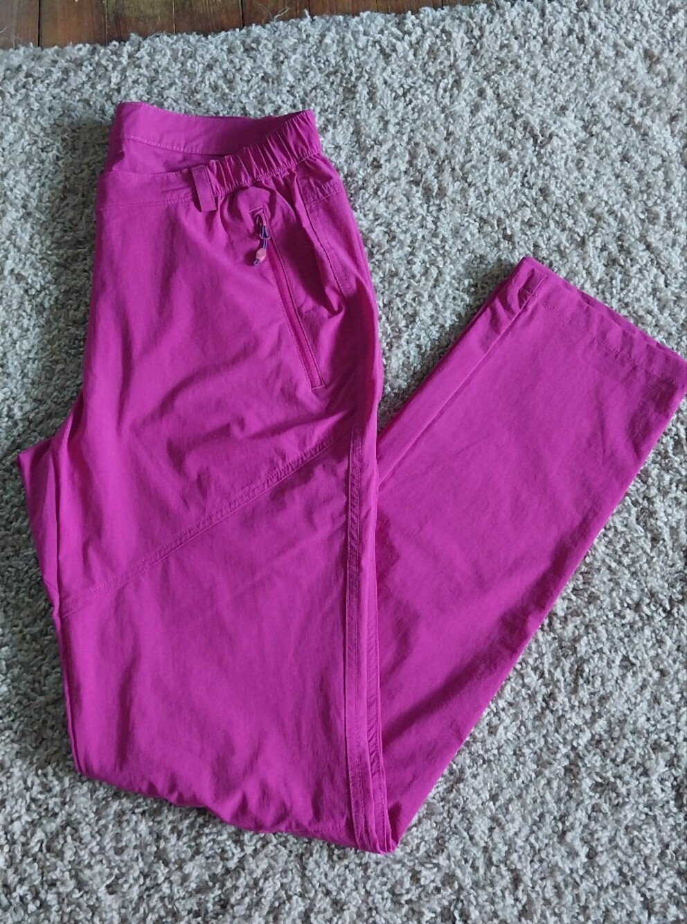Pink Hiking Pants With 4 Zippered Pockets In Great Condition - Picture 2 of 14